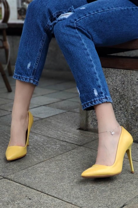 Amore Kadın Deri İnce Topuklu Stiletto-Sarı