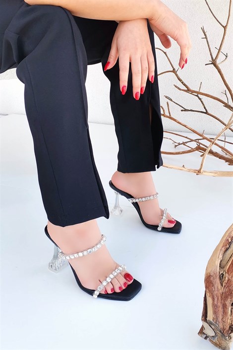Atina Kadın Deri Taş Detay İnce Bant Topuklu Ayakkabı Siyah