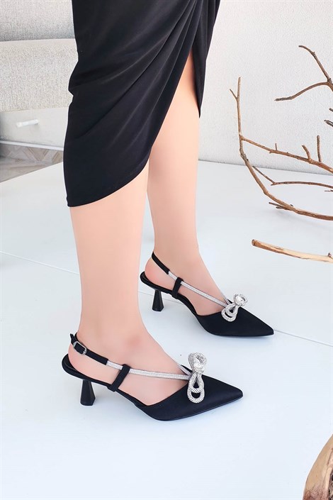 Maxim Kadın Saten Taş Fiyonk Detay Alçak Topuklu Ayakkabı Siyah