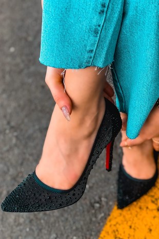 Savro Kadın Tül Detayı Taşlı İnce Topuklu Stiletto Siyah
